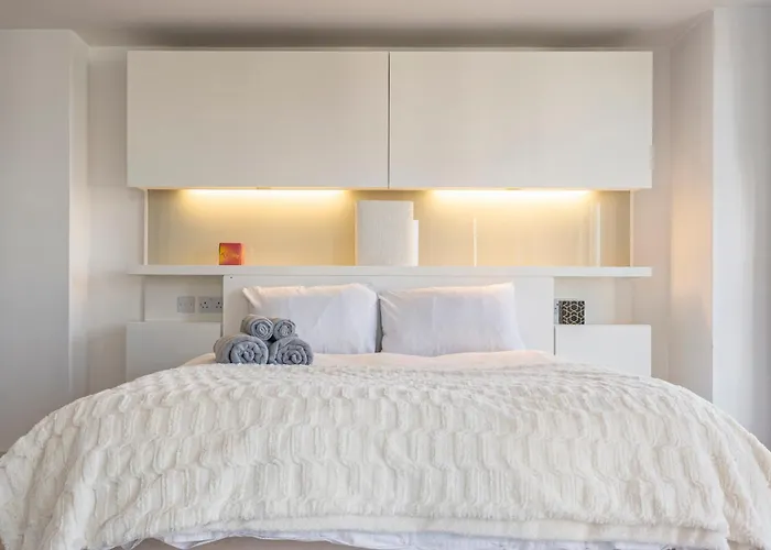 Ultra Luxury! City View Appartment In City Centre!!