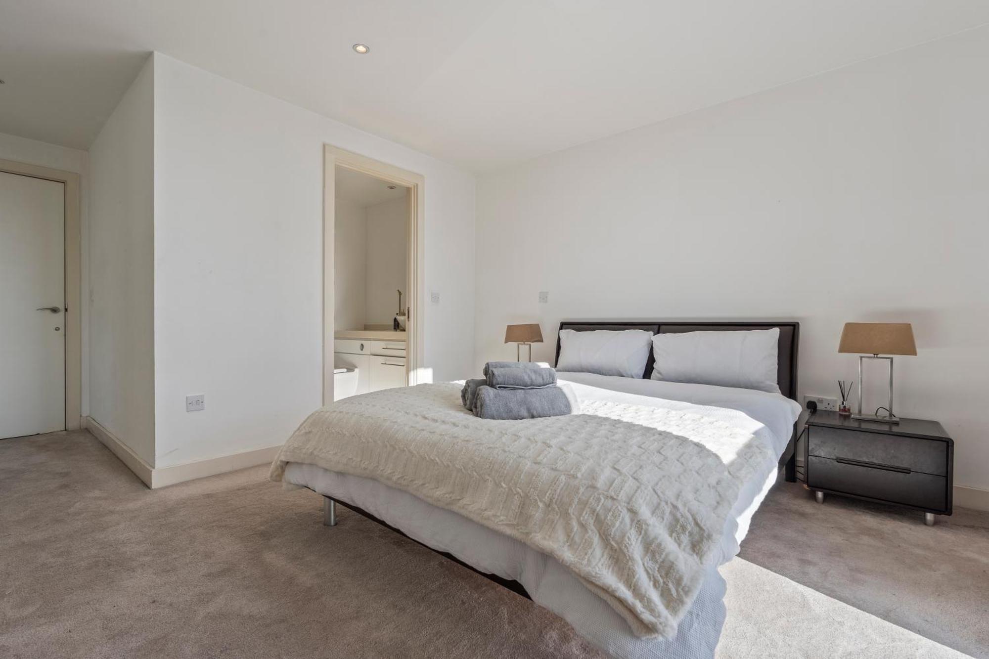 Ultra Luxury! View In Centre!! Apartment Birmingham